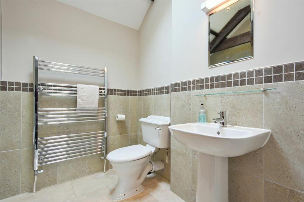 Villa Goldfinch Lucker Exterior foto